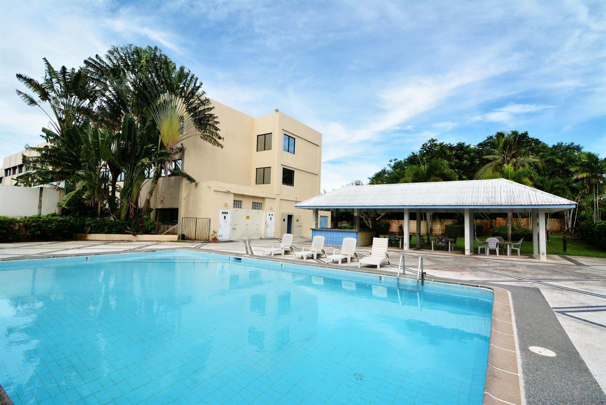 Pacific Bay Hotel Tumon Kültér fotó